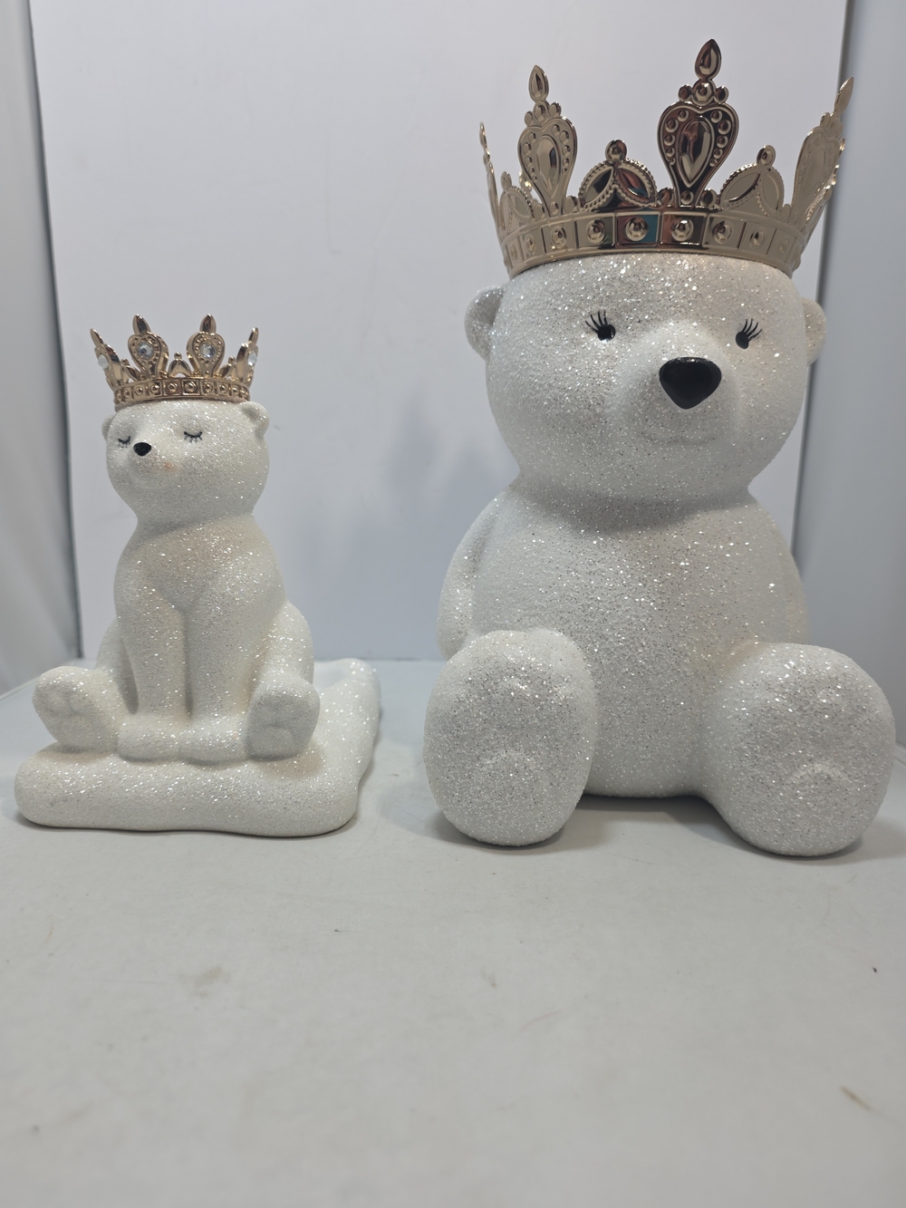 Bath & Body Works Royal Polar Bear Ceramic 3 Wick Candle Holder Pedestal